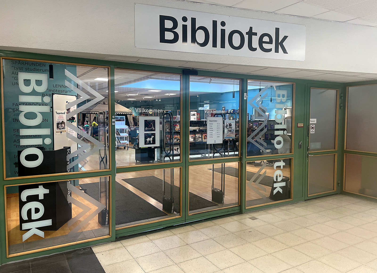 Biblioteket i Hallonbergen, Sundbyberg